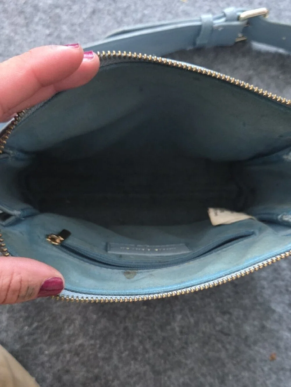 Kate Loxton Pebbled Leather Light Blue Crossbody Bag - Picture 4 of 4